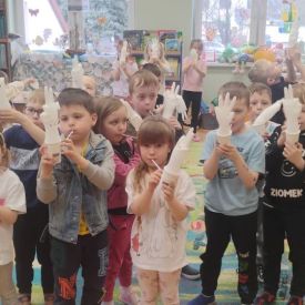 Zajęcia logopedyczne z udziałem rodzica w grupie III.