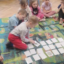 Zajęcia logopedyczne z udziałem rodzica w grupie III.