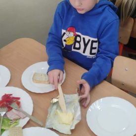 Kolorowe kanapki w grupie III.