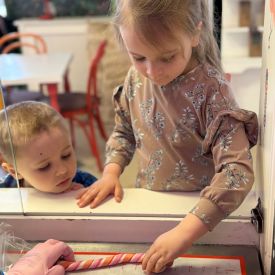 Wizyta grupy II w Magii Karmelu w Kielcach.