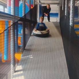 Wizyta dzieci z grupy III w bawialni.