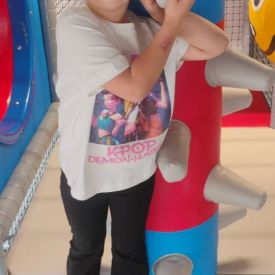 Wizyta dzieci z grupy III w bawialni.