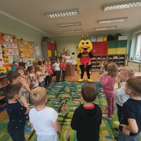 Przytulaśna gąsiennica w grupie 3